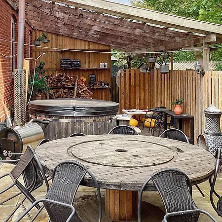 5 Star In Grindsted-by Traum Grindsted